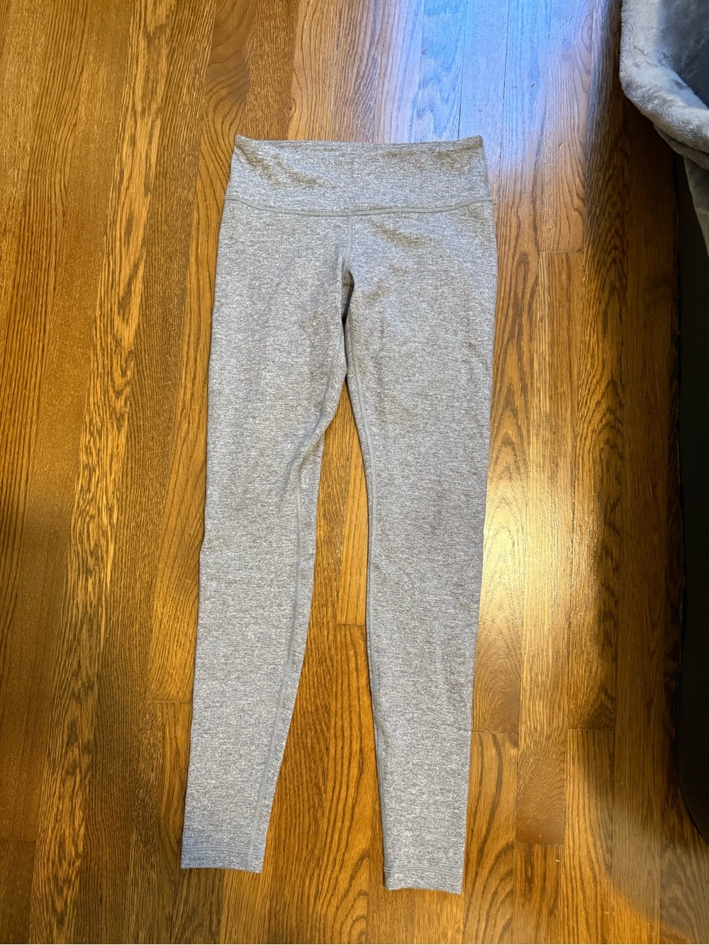 Lululemon Grey Mid Rise Leggings